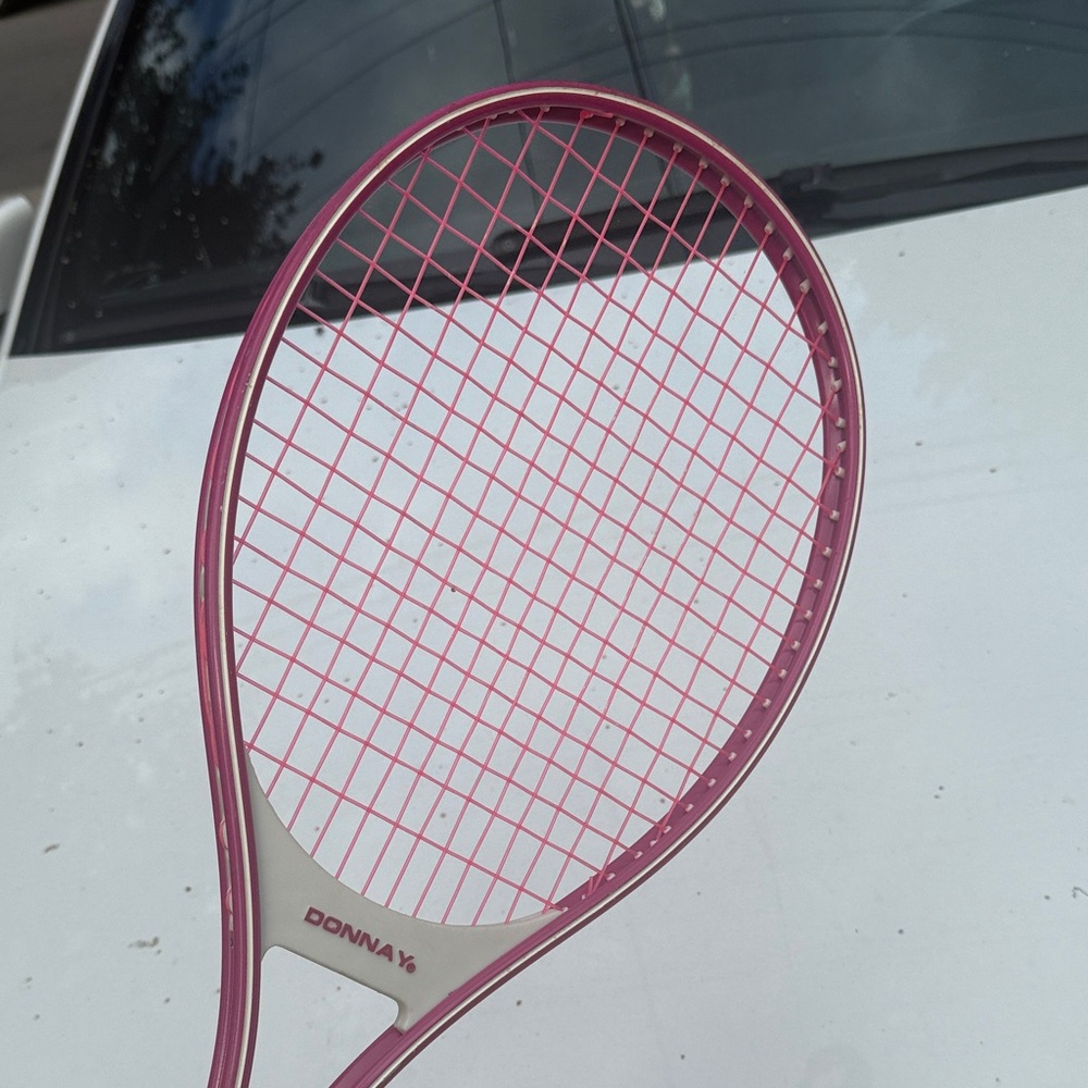 Pink Tennis Racket - Picture 4 of 6